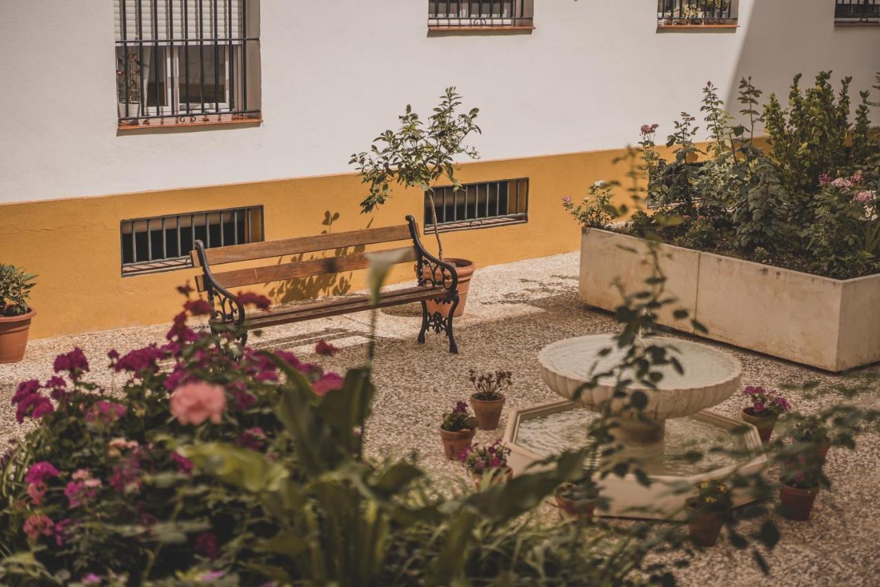 Apartamento Jardin De Santa Paula 塞维利亚 外观 照片
